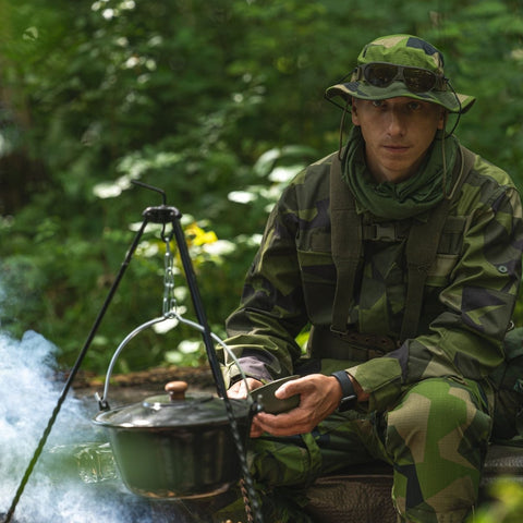 Top 10 des éléments essentiels des surplus militaires pour votre prochaine randonnée
