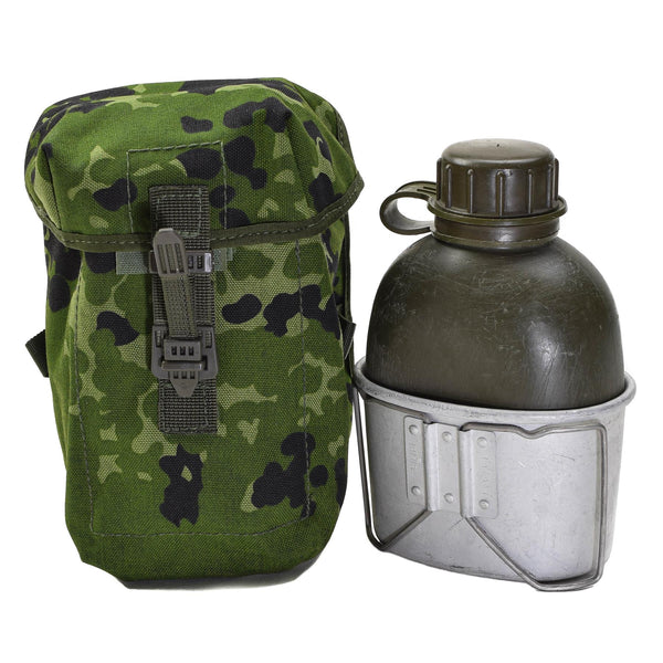 Pochette de gourde militaire danoise originale avec fixation universelle, camouflage DK