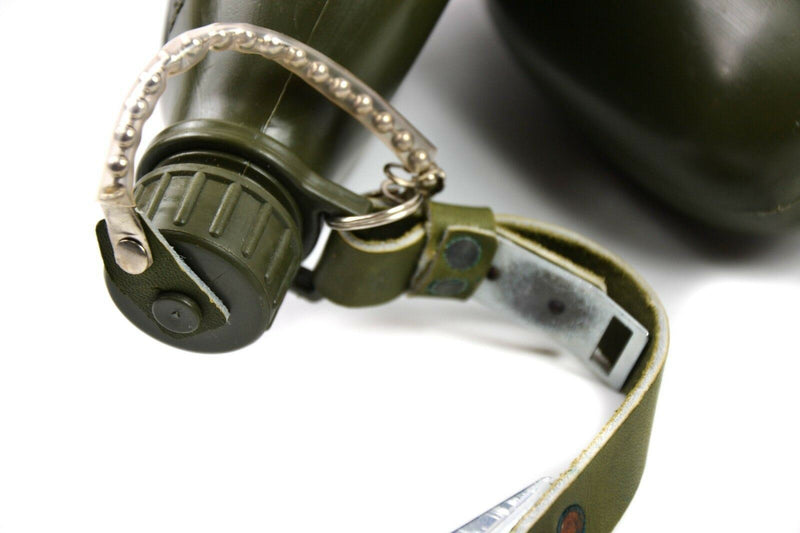 Ceinture en sangle pour gourde militaire suédoise d'origine suédoise. 1 pièce