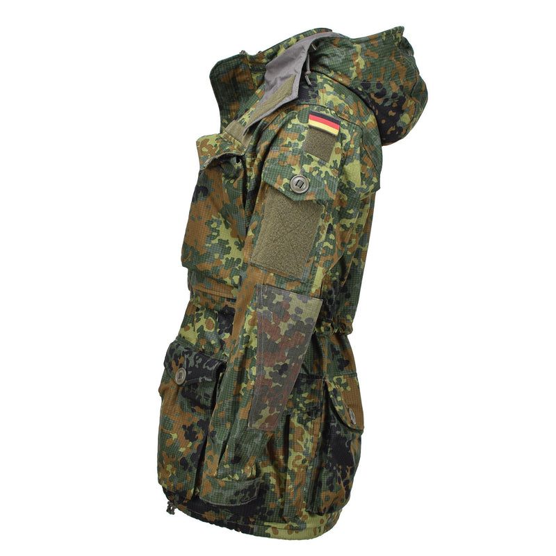 Veste tactique Leo Kohler en tissu ripstop avec capuche et coudes renforcés en cordura
