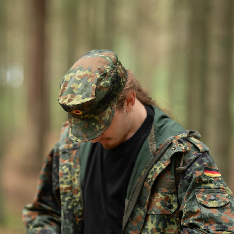 Véritable casquette Flecktarn de l'armée allemande originale BW Woodland Camo militaire chapeau NEUF