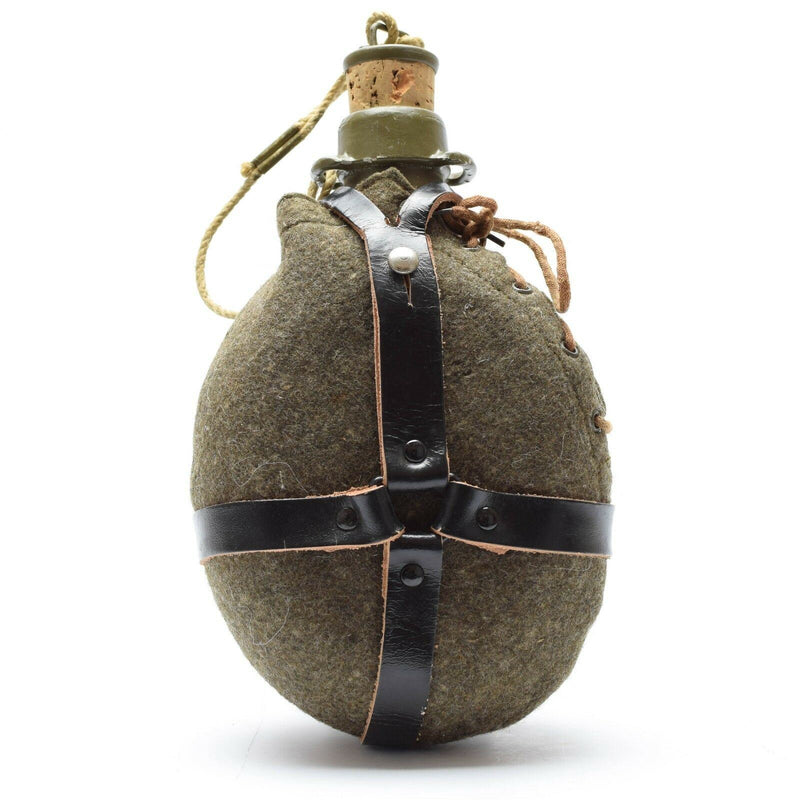 Bouteille d'eau originale de l'armée tchèque M60 avec bouchon en liège 