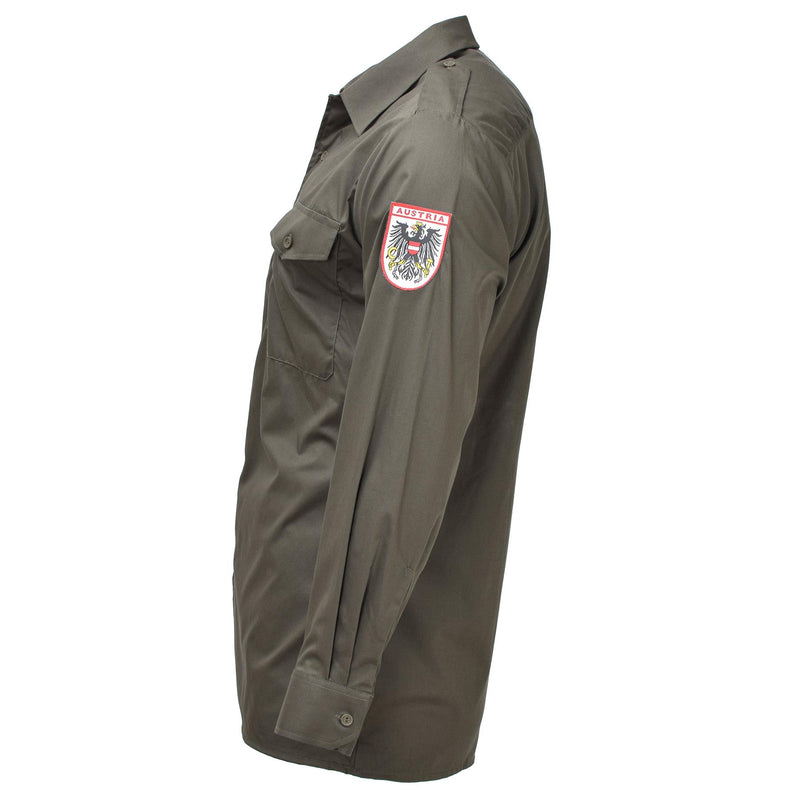 Chemises de service militaires autrichiennes originales en olive field, légères et fédérales, NEUF