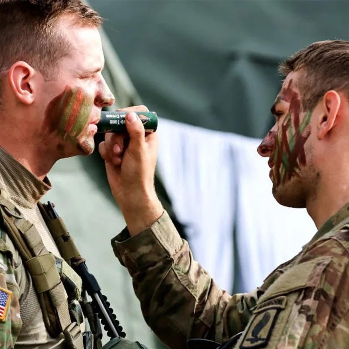 Crème de maquillage en bâton de camouflage de l'armée BCB, peinture pour le visage, camouflage tactique, marron/vert