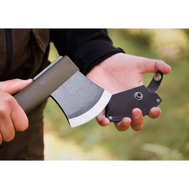 MORAKNIV Hache légère 1991 hachette bushcraft tête en acier au bore étui en cuir