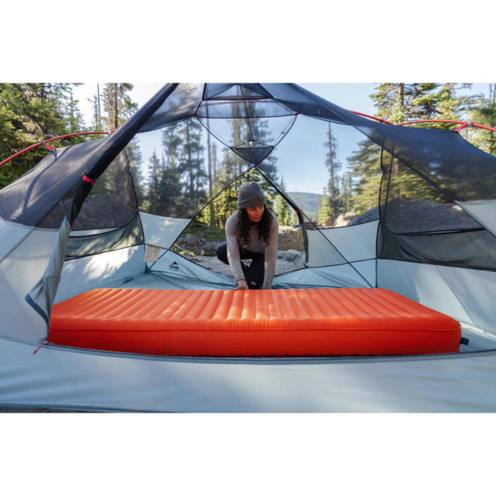 Therm-a-Rest NeoLoft Regular Large Matelas de couchage isolé 185 x 66 cm Ember