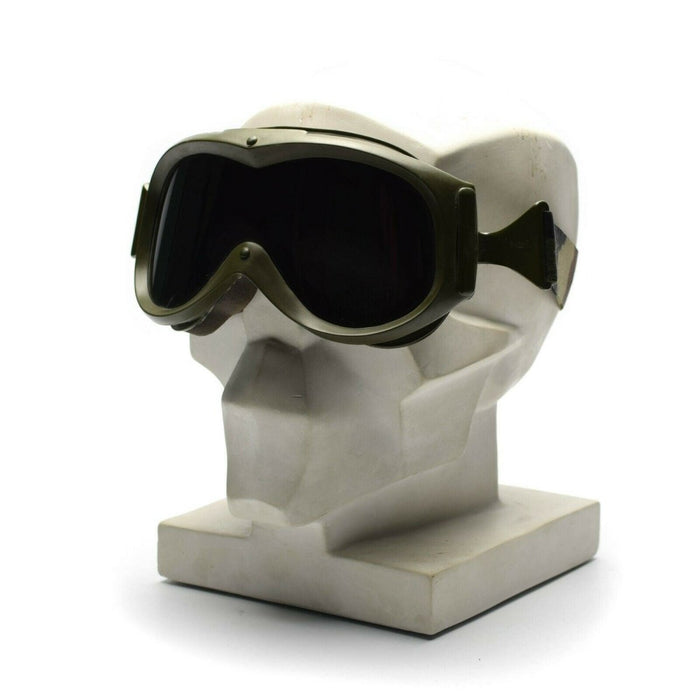 Véritables lunettes de tankiste de l'armée française avec intérieur rembourré et sangle élastique camouflage réglable pour protection contre le soleil et le vent.