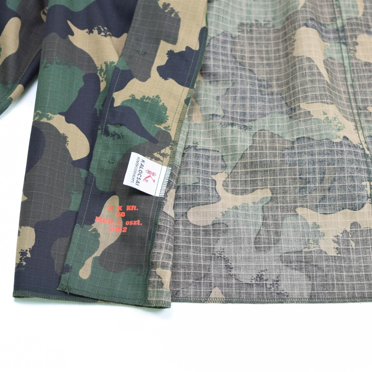 Véritable chemise de l'armée hongroise m90 camouflage 4 couleurs à manches longues militaire NEUF