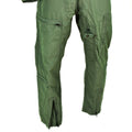 Véritable combinaison de l'armée américaine USAF CWU-27/P Flight Suit vert nomex résistant au feu