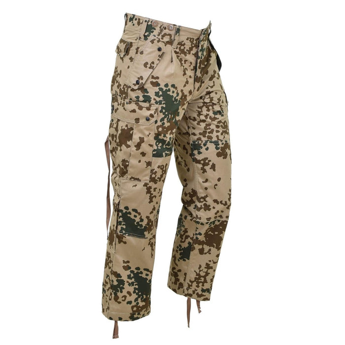 Pantalon de terrain tactique Leo Kohler Commando en camouflage Tropentarn avec plusieurs poches et coutures renforcées.
