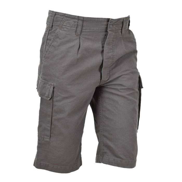 Bermuda militaire Leo Kohler vert olive avec plusieurs poches, tissu en coton résistant pour une utilisation en extérieur et au combat