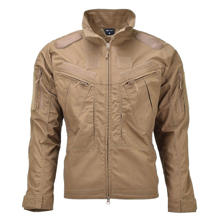 Veste tactique ripstop marron coyote foncé de style militaire Mil-Tec avec poches zippées et coudes renforcés.