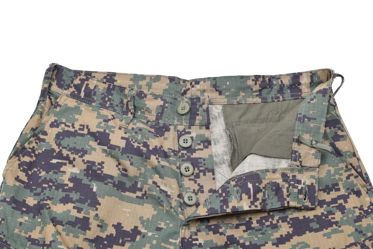Pantalon de camouflage numérique de style armée américaine de marque Mil-Tec pour troupes sur le terrain