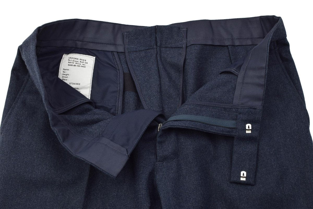 Pantalon habillé n°1 de la RAF britannique d'origine, jambe droite, braguette zippée, bleu défilé