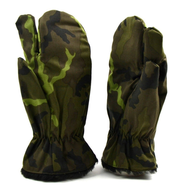 Original Czech army winter mittens with trigger finger design, camo pattern, and fleece lining for warmth and dexterity.