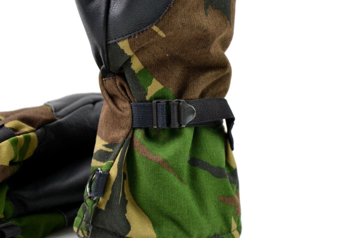 Mitaines originales de camouflage forestier DPM de l'armée néerlandaise. Gants militaires néerlandais