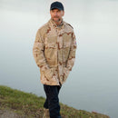 Couettes à manteau militaire néerlandais d'origine camouflage du désert de l'ourlet