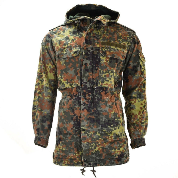 Parka de camouflage Flecktarn de l'armée allemande originale avec doublure, capuche, poignets réglables et plusieurs poches