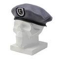 Casquette de béret des pompiers allemands d'origine, insigne en tissu brodé gris