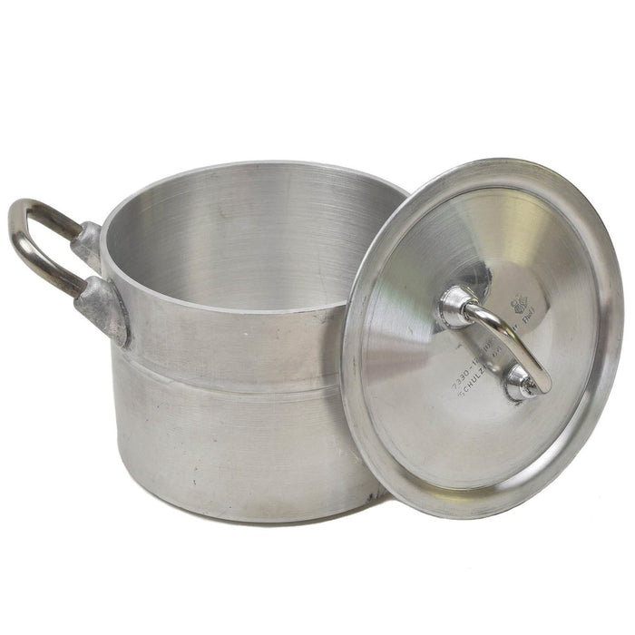 Pot de camping d'origine militaire allemande en aluminium de 2 litres avec couvercle, durable et léger pour la randonnée et l'extérieur.