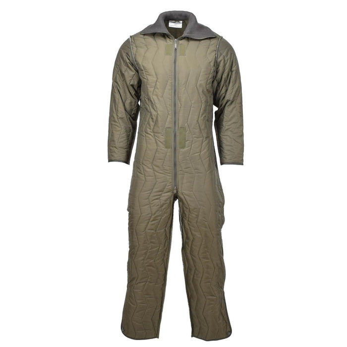 Combinaison d'origine militaire allemande matelassée olive conçue pour l'isolation thermique par temps froid.