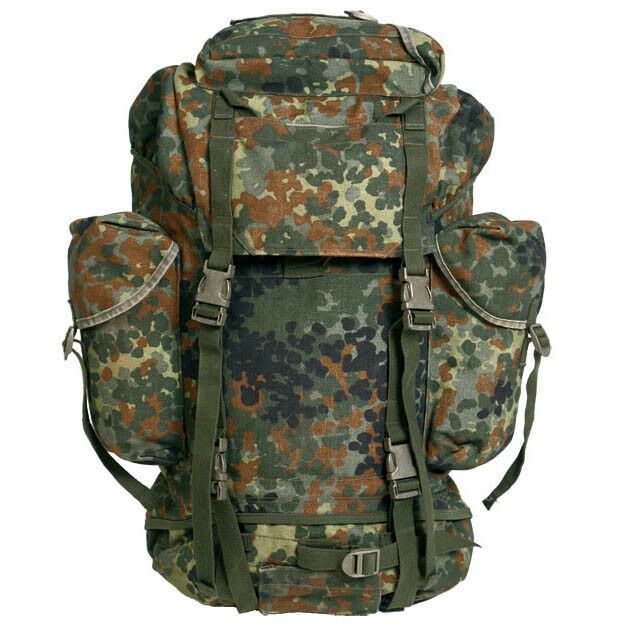 Backpack tactique militaire allemand d'origine 65L Camo de sac à dos de combat de combat.