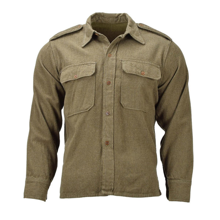 Chemise tactique militaire grecque originale en laine olive avec bouton sur le devant, épaulettes et manches longues.