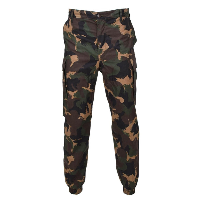 Pantalon cargo camouflage d'été militaire hongrois M1990 d'origine en tissu ripstop durable avec plusieurs poches.