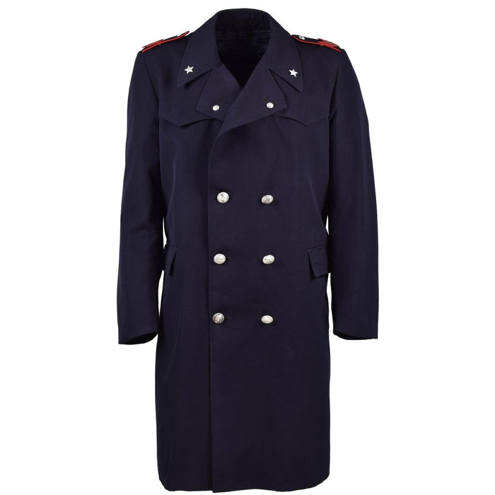 Trench-coat vintage original de la police militaire italienne avec boutons argentés et épaulettes rouges, manteau long carabinieri bleu marine.