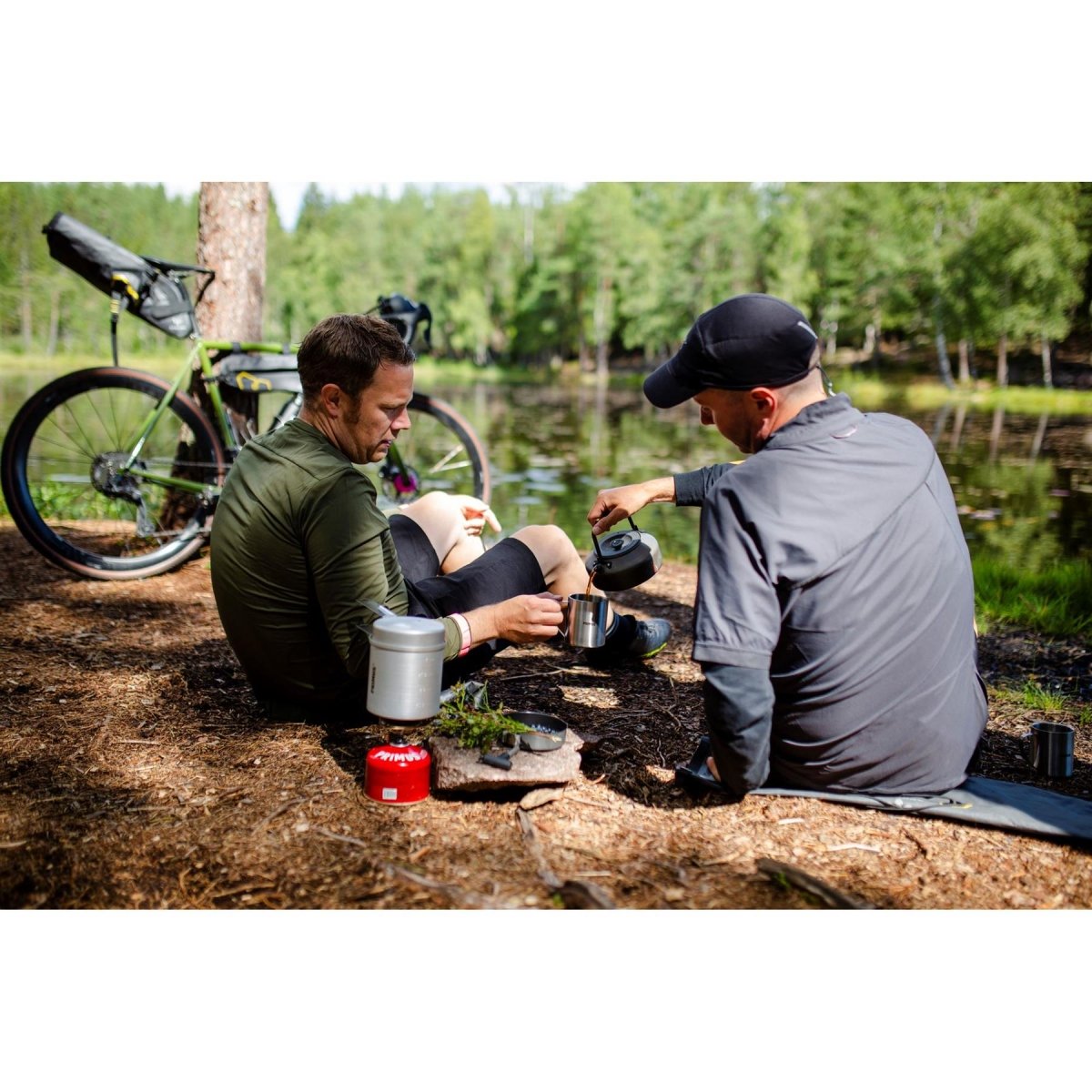 Bouilloire Primus LiTech 0,9 L légère anodisée dure pour le camping et la randonnée