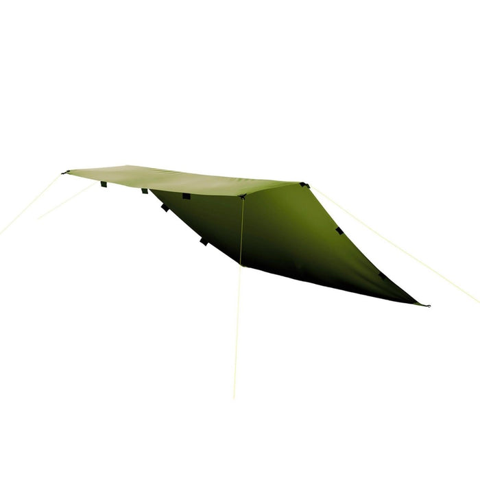 Tatonka vert olive léger imperméable abri de tente couverture de pluie et auvent avec haubans configuration isolée sur blanc